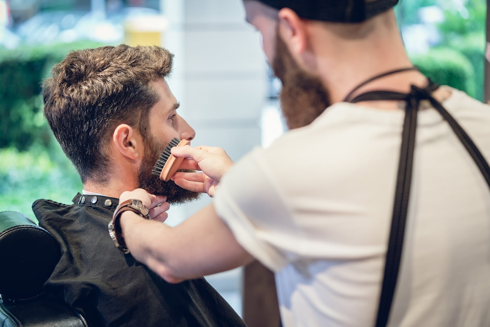 How to Detangle Your Beard Step by Step